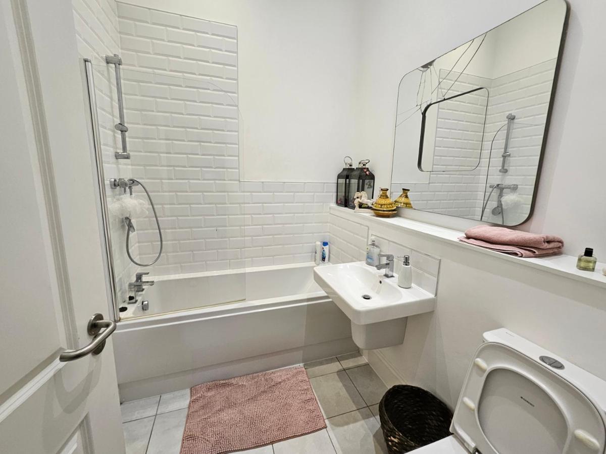 Characteristic Loft Style Apartment Birmingham Esterno foto